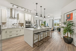 Grande Pointe in Orlando, FL - Building Photo