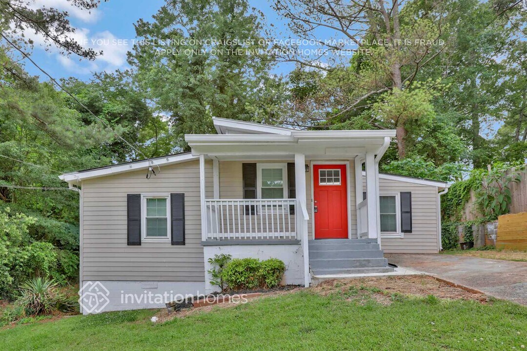 2142 Abner Pl NW in Atlanta, GA - Building Photo