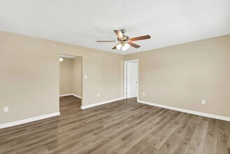 7328 S 16th Dr in Phoenix, AZ - Building Photo - Building Photo