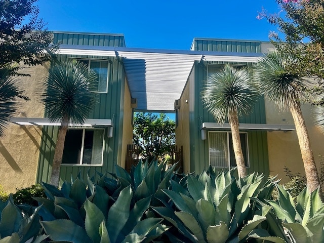 1241 Boynton St in Glendale, CA - Building Photo - Building Photo