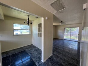 807 66th Ave W in Bradenton, FL - Building Photo - Building Photo