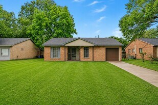 5725 Melanite Ave in Houston, TX - Building Photo