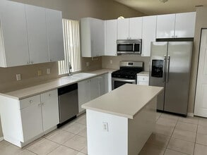 1278 NW 144th Terrace in Pembroke Pines, FL - Building Photo - Building Photo