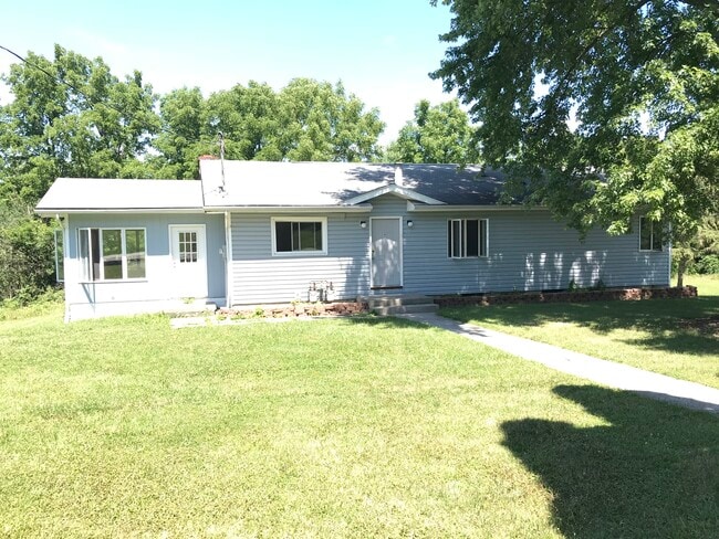 165 Kendall Ave, Unit 2