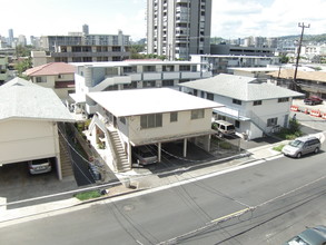 772 Paani St in Honolulu, HI - Building Photo - Building Photo