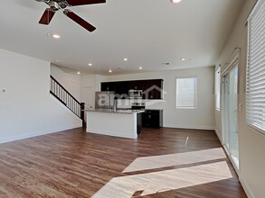 341 Timber Kate Pl in Henderson, NV - Building Photo - Building Photo