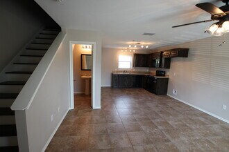 18031 Loring Ln in Lindale, TX - Building Photo - Building Photo