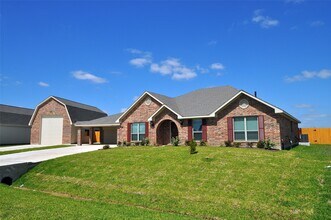 3404 Bahia Rd in Dickinson, TX - Building Photo - Building Photo