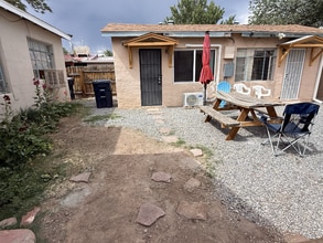 1214 Forrester Ave NW in Albuquerque, NM - Building Photo - Building Photo