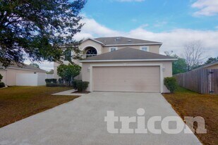 5512 Treig Ln in Wesley Chapel, FL - Building Photo