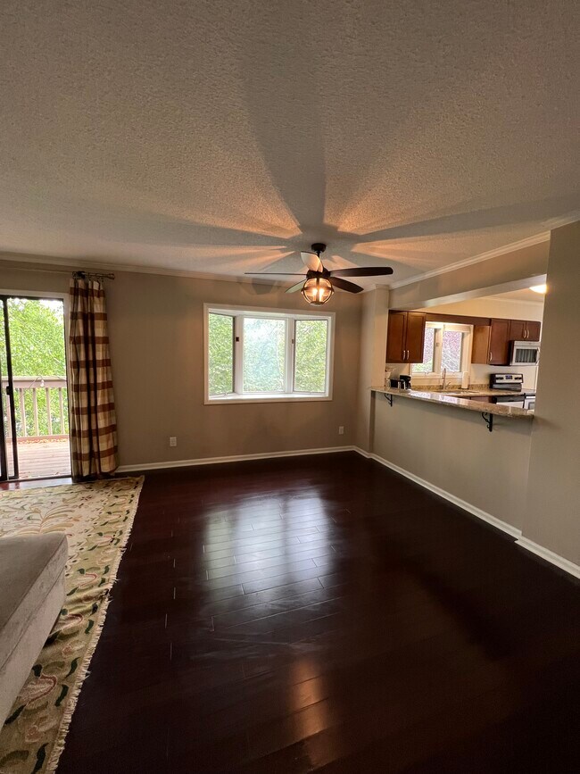 32 Racquet Club Rd, Unit 32 Asheville, NC Rentals