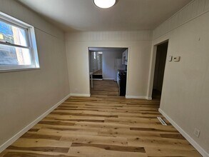1332 Goettmann St in Pittsburgh, PA - Building Photo - Building Photo