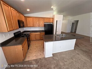 1216 E El Campo Grande Ave in North Las Vegas, NV - Building Photo - Building Photo