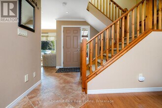 110 Lauries Ct in Blue Mountains, ON - Building Photo - Building Photo