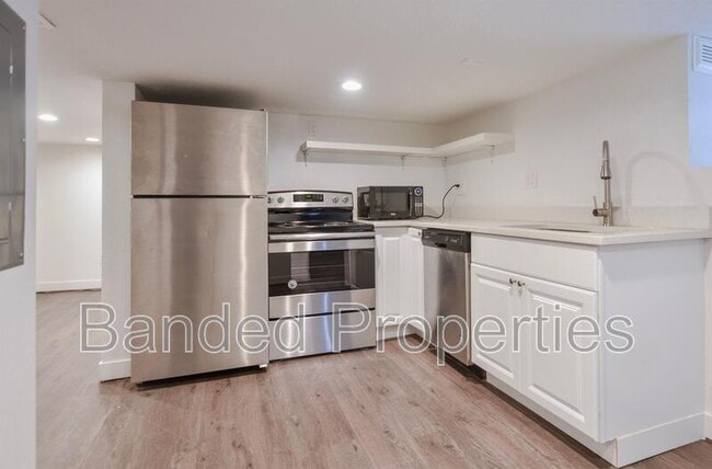 property at 1955 S W Temple St