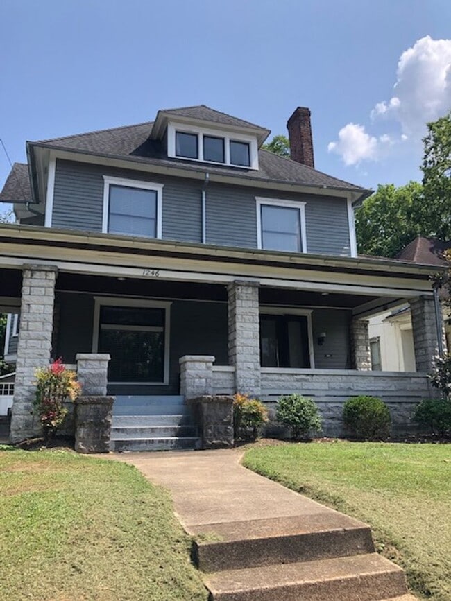 property at 1246 Chestnut St
