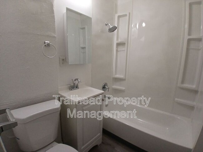 106 N Indiana Ave in Kansas City, MO - Building Photo - Building Photo