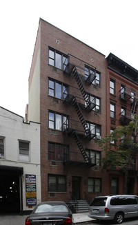 234 E 83rd St in New York, NY - Building Photo - Building Photo