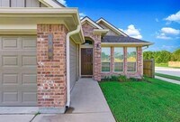 100 Brookside Dr photo'