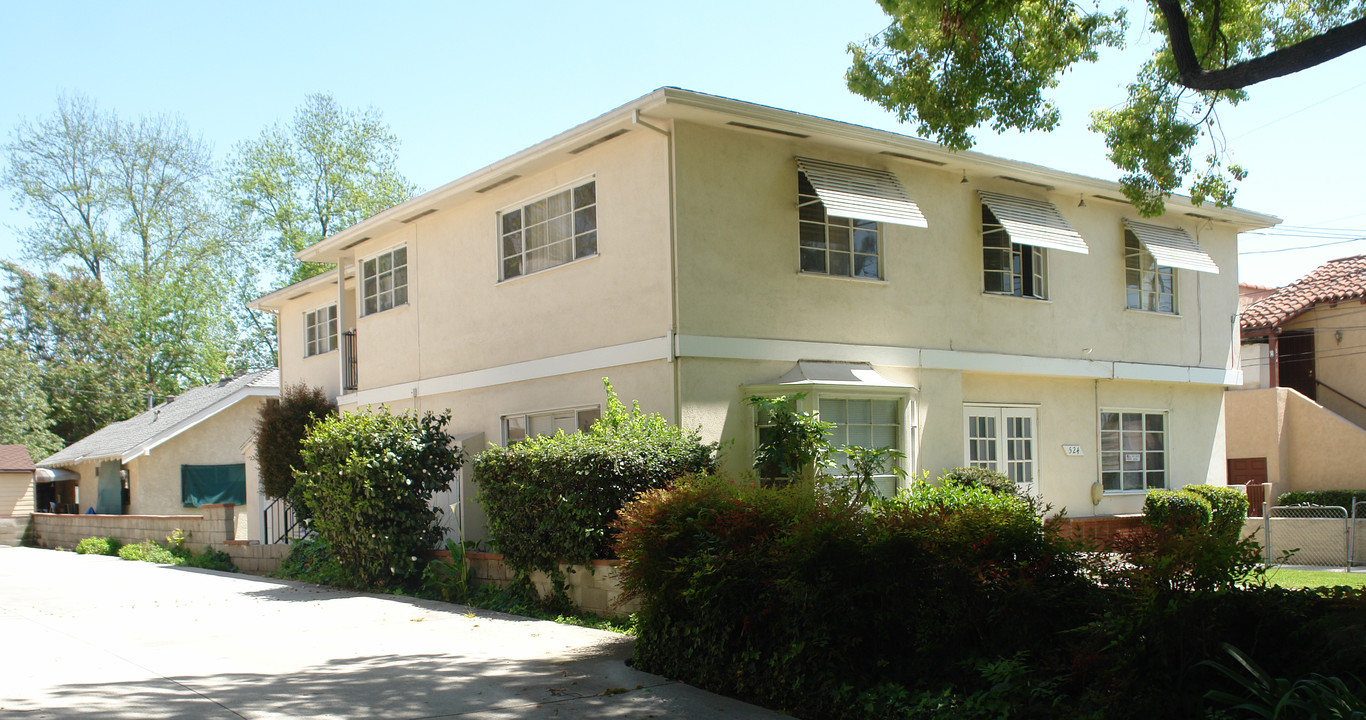 524 Hill Ave in Pasadena, CA - Building Photo