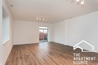 2550 S Wabash Ave in Chicago, IL - Building Photo - Building Photo