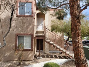 9580 W Reno Ave in Las Vegas, NV - Building Photo - Building Photo