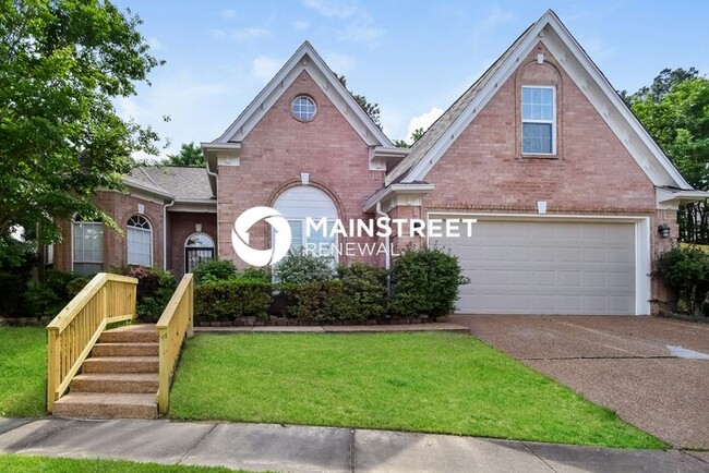 property at 5530 Millers Glen Ln