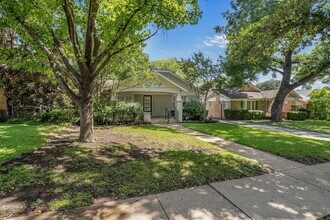 4116 Bunting Ave in Fort Worth, TX - Building Photo - Building Photo
