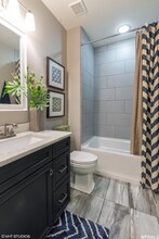 2263 N 725 W in Centerville, UT - Building Photo - Building Photo