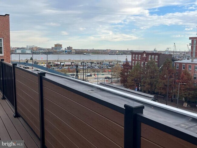 102 Church St in Philadelphia, PA - Building Photo - Building Photo