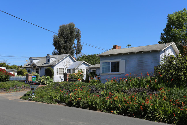 3340 Adams St in Carlsbad, CA - Building Photo - Building Photo