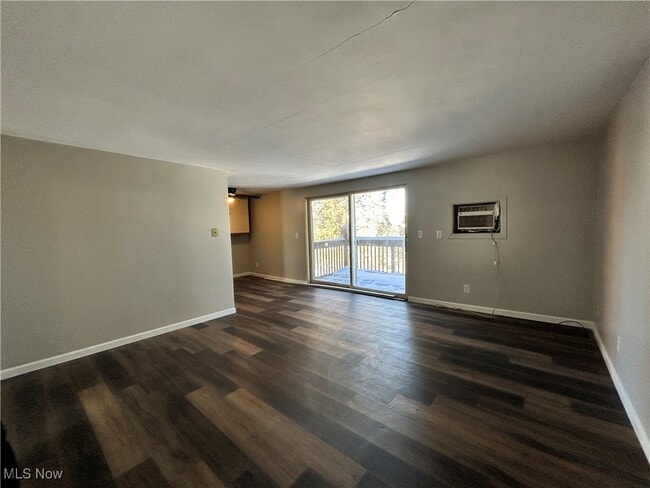 98 View St in Weirton, WV - Building Photo - Building Photo