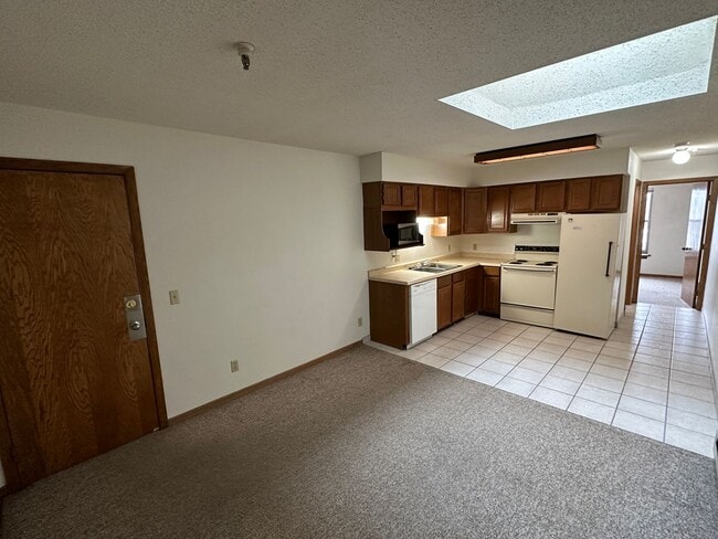 4 S 3rd St in Grand Forks, ND - Building Photo - Building Photo