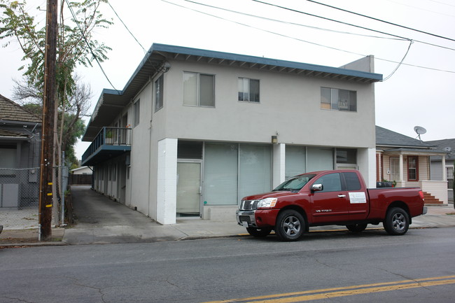 255 Sunol St in San Jose, CA - Foto de edificio - Building Photo