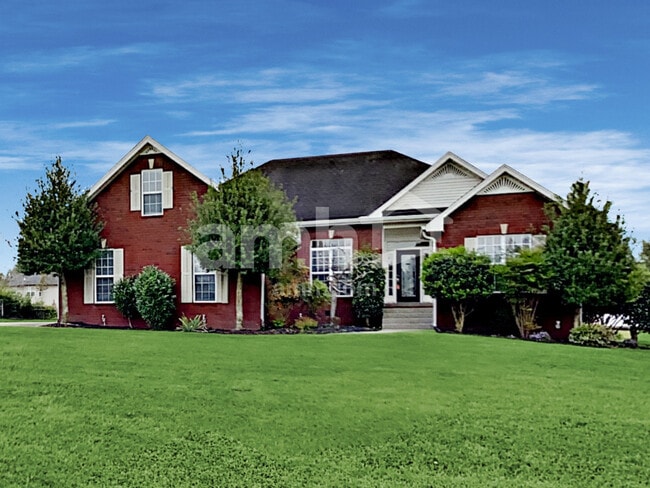 property at 201 Fox Hunt Ln