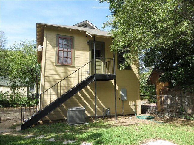 property at 3306 Harris Park Ave