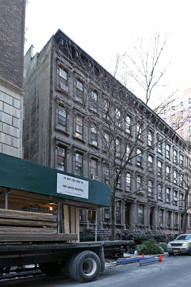 167 W 73rd St in New York, NY - Foto de edificio - Building Photo