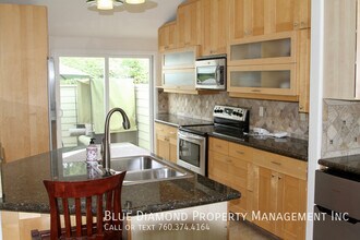 1866 Haymarket Rd in Encinitas, CA - Building Photo - Building Photo