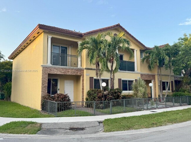 11257 SW 231st Ln in Miami, FL - Building Photo - Building Photo