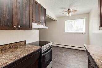 Hawkwood in Red Deer, AB - Building Photo - Building Photo