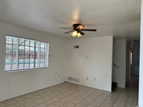 3409 Thaxton Ave SE in Albuquerque, NM - Building Photo - Building Photo