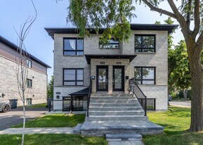 2019 Rue Sainte-Hélène in Longueuil, QC - Building Photo