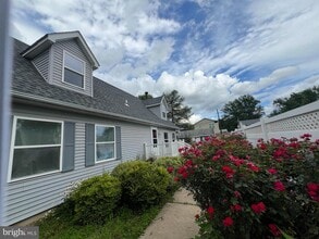 473 Monroe Ave in Langhorne, PA - Building Photo - Building Photo