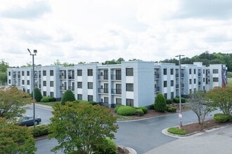 Vivo Living Raleigh in Raleigh, NC - Foto de edificio - Building Photo