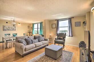 701 S Madison Ave in Clearwater, FL - Building Photo - Building Photo