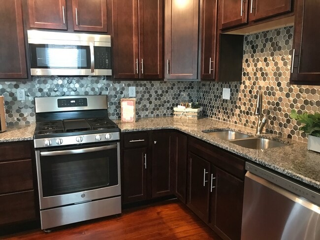 5363 Odell St in St. Louis, MO - Building Photo - Building Photo