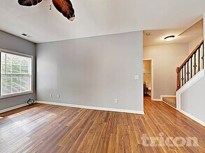 48 Sandstone Ct in Douglasville, GA - Foto de edificio - Building Photo