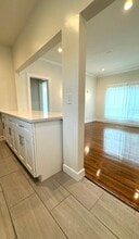 140 Olive St, Unit 140 in Glendale, CA - Building Photo - Building Photo