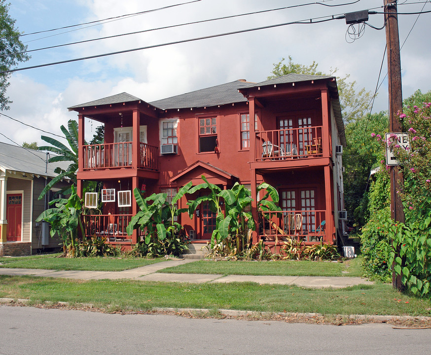 701 N 8th St in Baton Rouge, LA - Foto de edificio