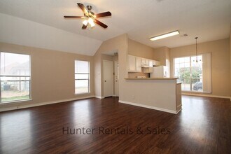 2408 Timberline Dr in Killeen, TX - Building Photo - Building Photo